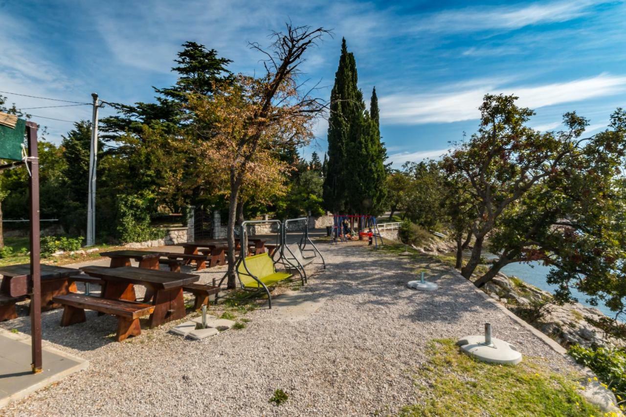 Apartmani "Ostro" Crikvenica Kraljevica Bagian luar foto
