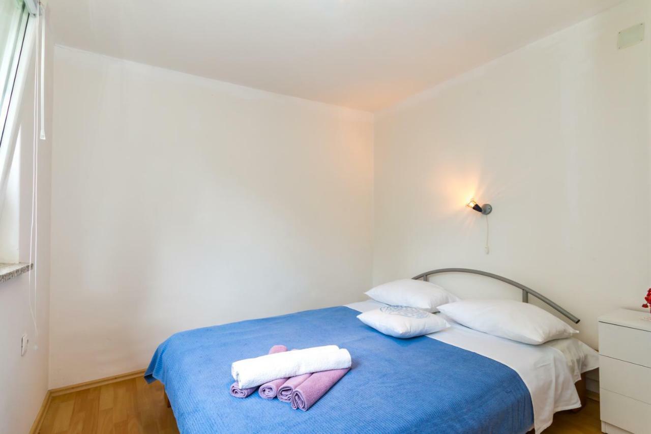 Apartmani "Ostro" Crikvenica Kraljevica Bagian luar foto